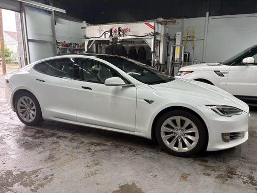 2018 Tesla Model S 100D