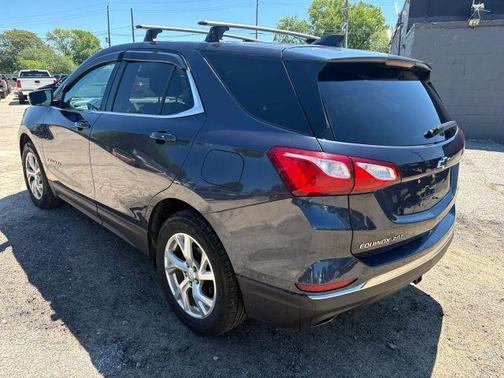 Blue 2018 Chevrolet Equinox LT Sport Utility 4D