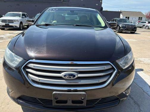 2013 Ford Taurus SEL