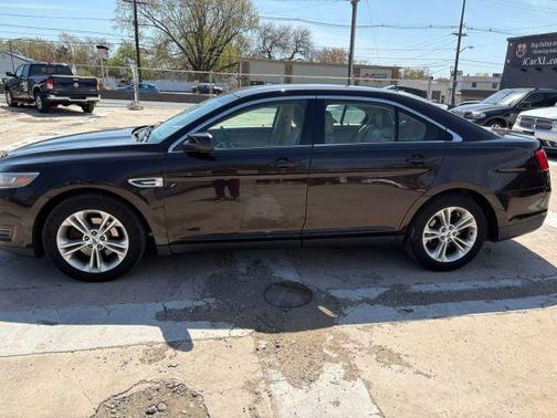 2013 Ford Taurus SEL