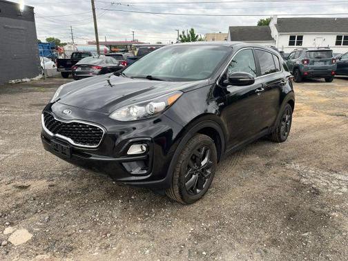 Black 2022 Kia Sportage LX Sport Utility 4D