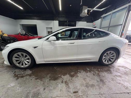 2018 Tesla Model S 100D