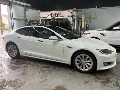 2018 Tesla Model S 100D