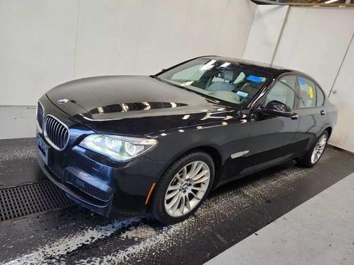 2015 BMW 750 i xDrive