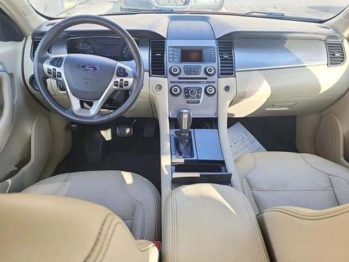 2015 Ford Taurus SEL