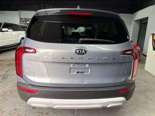 2020 Kia Telluride LX