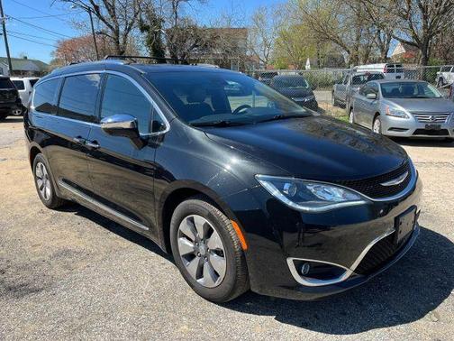Black 2020 Chrysler Pacifica Hybrid Limited