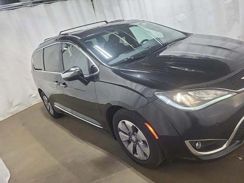 Black 2020 Chrysler Pacifica Hybrid Limited
