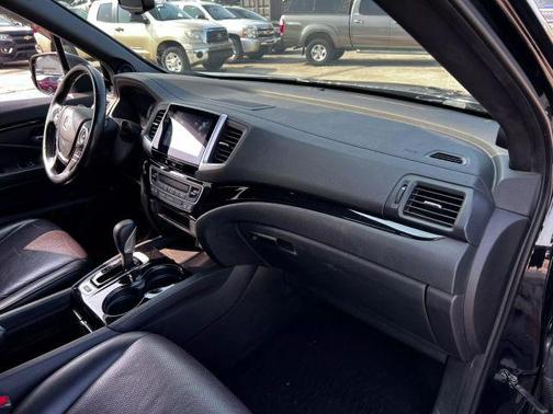 2017 Honda Ridgeline Black Edition