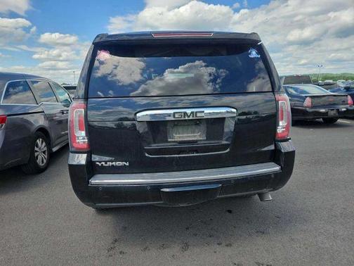 Black 2015 GMC Yukon Denali Sport Utility 4D