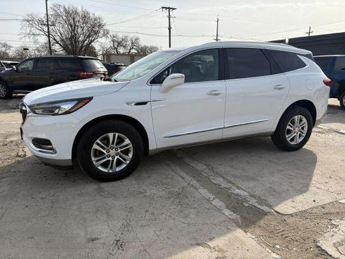 2020 Buick Enclave Essence