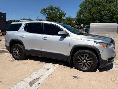 2017 GMC Acadia SLT-1