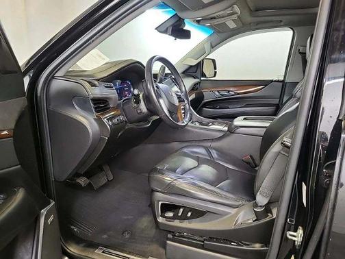 2020 Cadillac Escalade ESV Luxury