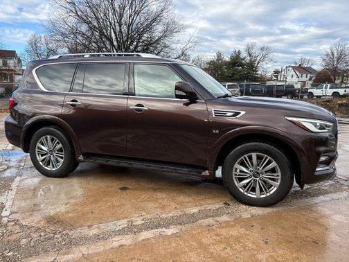 2018 INFINITI QX80 Base