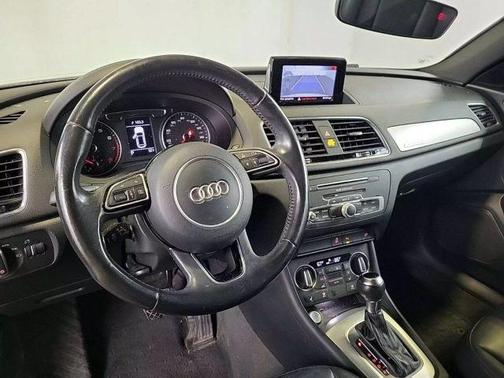 2017 Audi Q3 2.0T Premium Plus