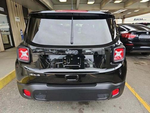 Black 2023 Jeep Renegade Latitude