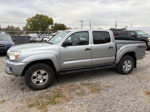 2014 Toyota Tacoma Base