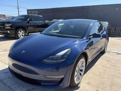 2022 Tesla Model 3 Long Range
