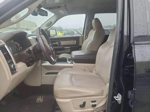 2014 RAM 1500 Laramie