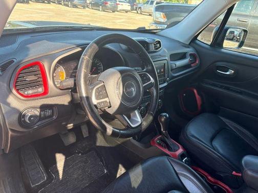 Gray 2016 Jeep Renegade Trailhawk Sport Utility 4D