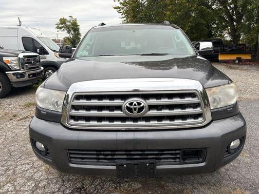 2011 Toyota Sequoia Platinum