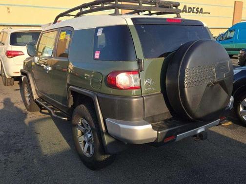 2014 Toyota FJ Cruiser Base