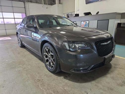 2016 Chrysler 300 S