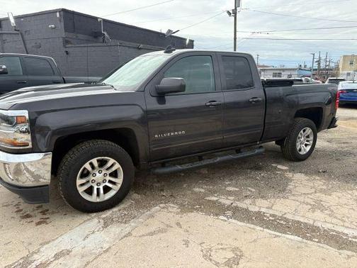 Gray 2016 Chevrolet Silverado 1500 LT