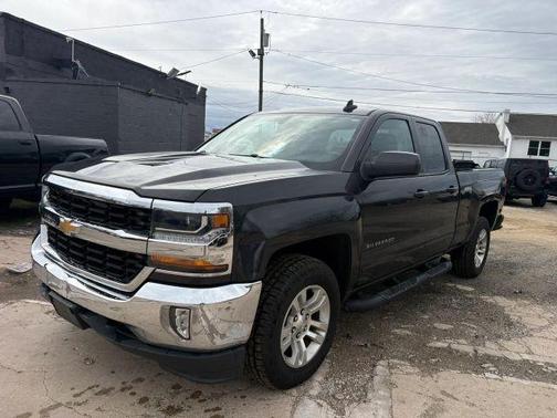 Gray 2016 Chevrolet Silverado 1500 LT