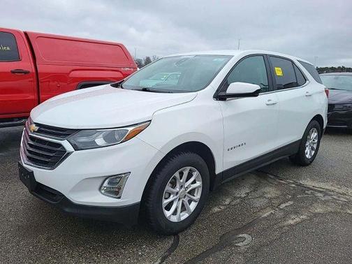 White 2021 Chevrolet Equinox 2LT