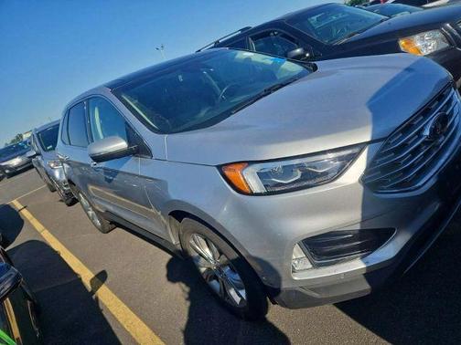 Silver 2019 Ford Edge Titanium Sport Utility 4D
