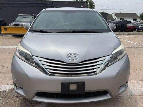2015 Toyota Sienna Limited Premium