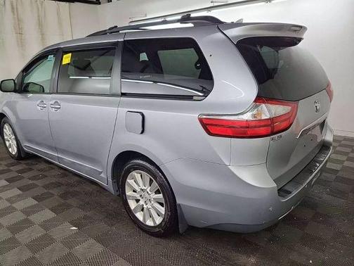 2015 Toyota Sienna Limited Premium
