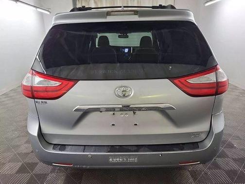 2015 Toyota Sienna Limited Premium