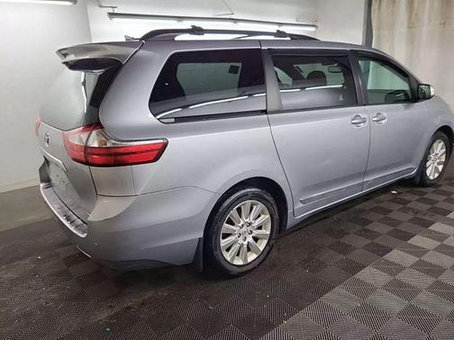 2015 Toyota Sienna Limited Premium