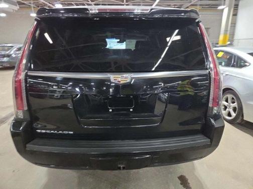 2017 Cadillac Escalade ESV Premium Luxury