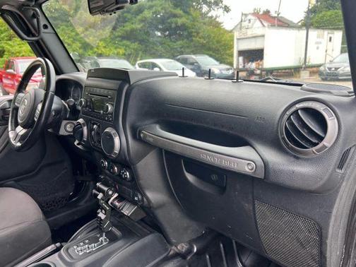 2018 Jeep Wrangler JK Unlimited Sport