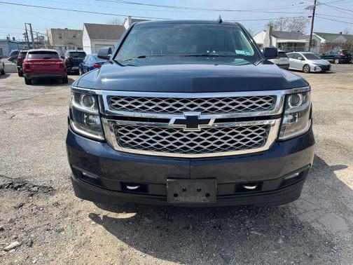 Blue 2018 Chevrolet Suburban LT