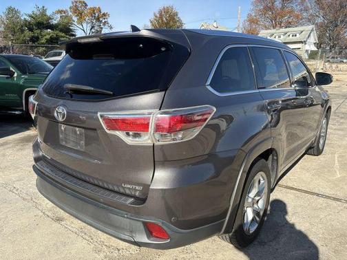 2016 Toyota Highlander Limited Platinum