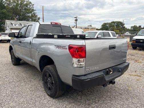 2011 Toyota Tundra Grade