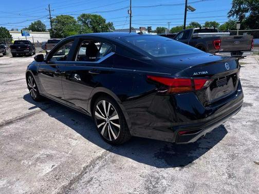 2019 Nissan Altima 2.5 SR