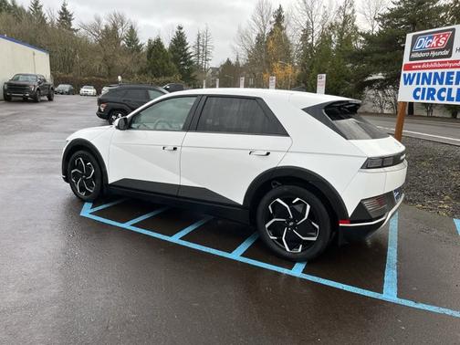 2023 Hyundai IONIQ 5 SEL
