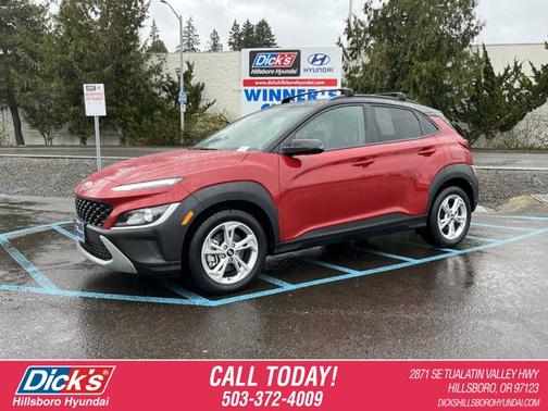 Red 2022 Hyundai KONA SEL