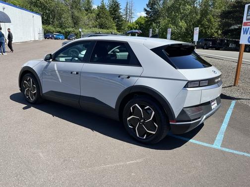 Gray 2024 Hyundai IONIQ 5 SEL
