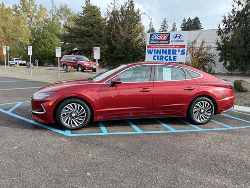 2023 Hyundai SONATA Hybrid Limited