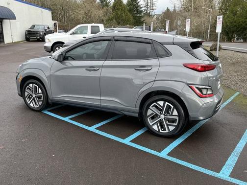 2023 Hyundai KONA EV SE