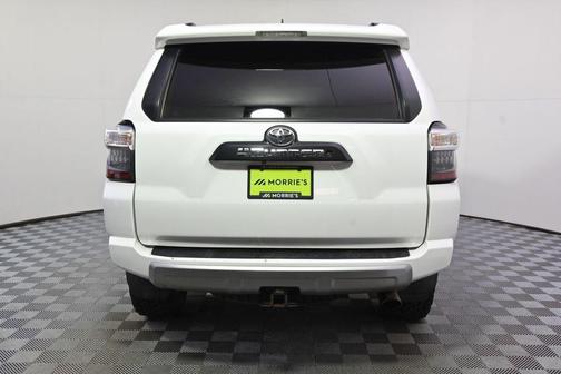 Super White 2016 Toyota 4Runner Trail Premium