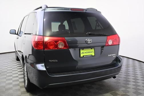 2008 Toyota Sienna XLE