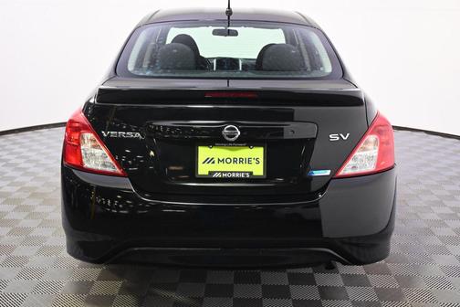 2016 Nissan Versa 1.6 SV