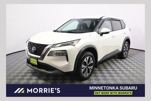 Pearl White Tricoat 2022 Nissan Rogue SV